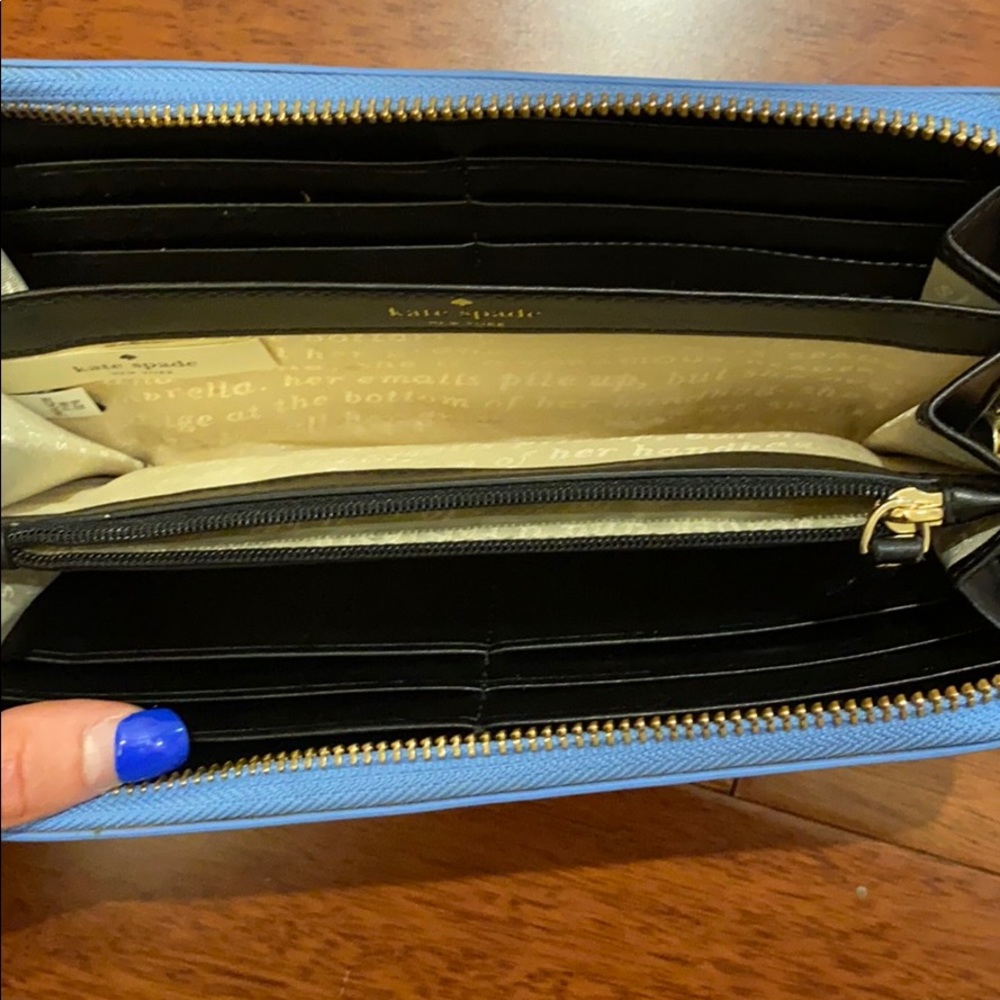 Wallet - Picture 2 of 2